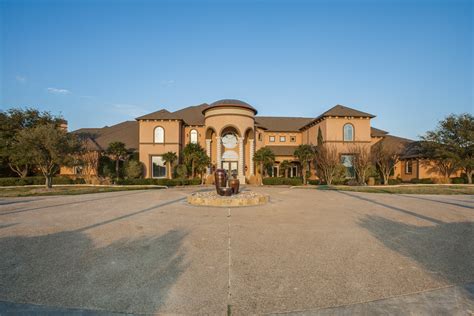 Deion sanders texas mansion. Things To Know About Deion sanders texas mansion. 